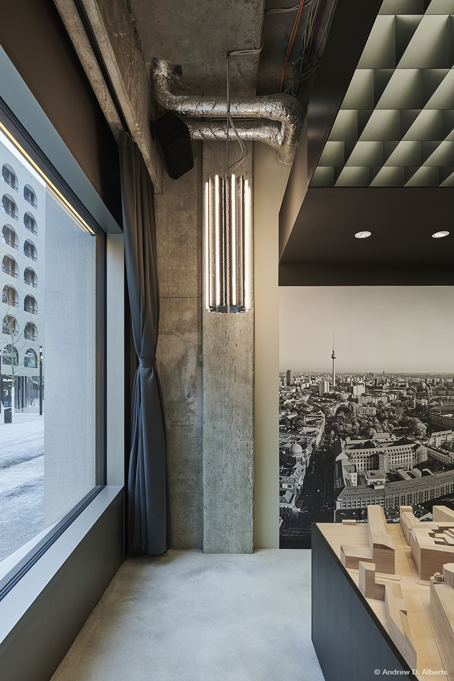 Shopbeleuchtung Boissel LED Leuchten Luxsystem von Hadler